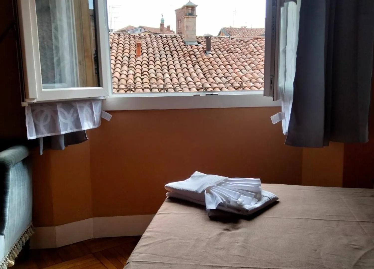 Palazzo 700 Rooms De Luxe - Bolognacentro Luxuryh Guest house Bologna